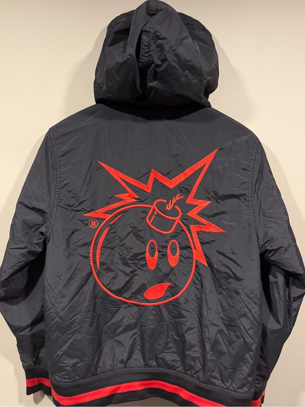 The Hundreds Black Hooded classic Bomb logo y2k Jacket